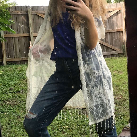 NWOT Beautiful boho lace statement piece - Picture 6 of 6